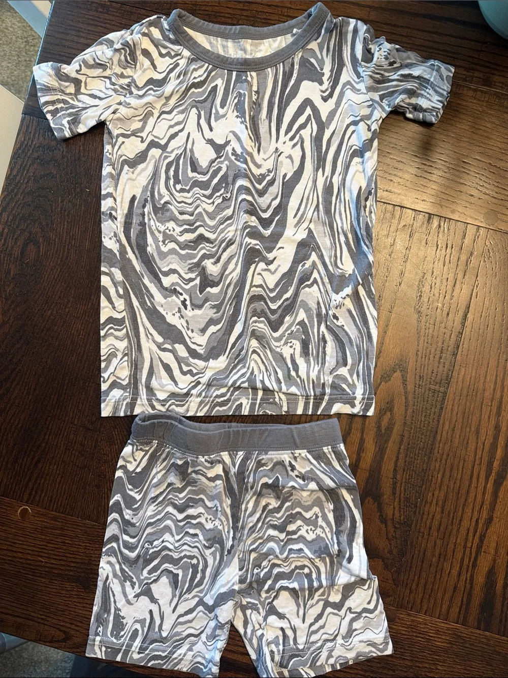 Little Sleepies Gray & White Marble-Print Short Pajama Set